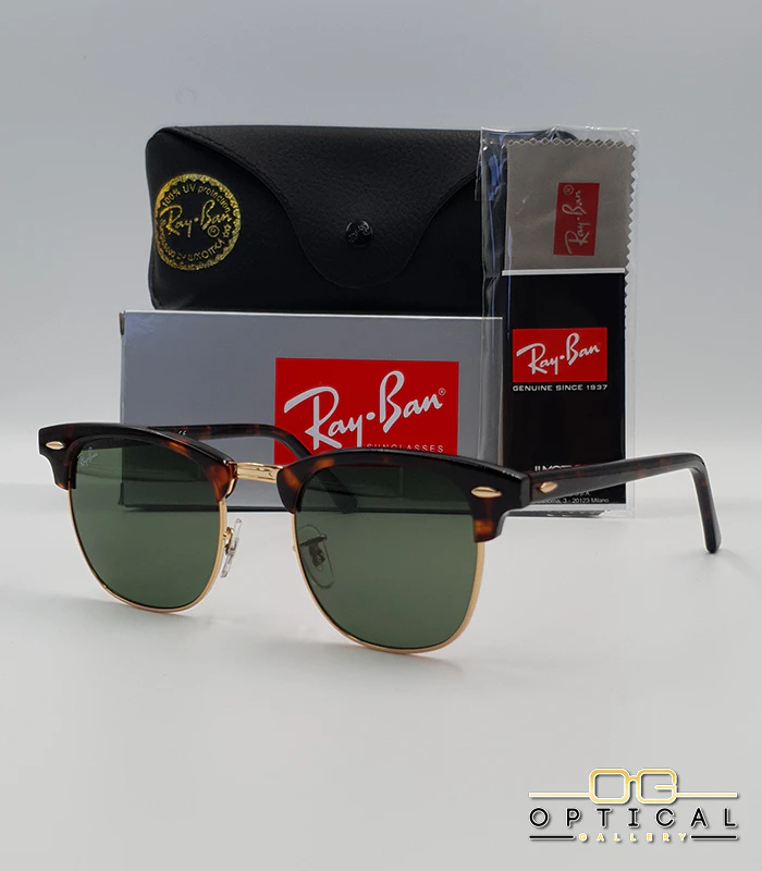 Lunettes de soleil Ray-Ban Clubmaster RB3016 - Écaille Tortoise / Doré / Vert G-15 Lunettes de soleil Ray-Ban Clubmaster RB3016 monture écaille de tortue et métal doré avec verres verts G-15, étui et boîte d'origine.