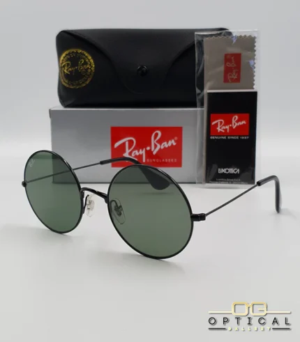 Lunettes de soleil Ray-Ban Jaio RB3592 noires à grands verres ronds verts G-15, étui noir, boîte grise et livret de garantie chez Optical Gallery.